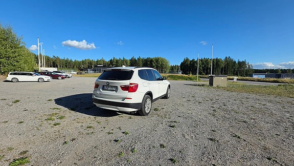 BMW X3 4 of 6