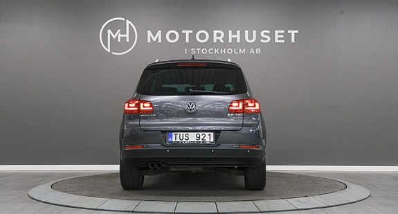 Volkswagen Tiguan 5 of 17