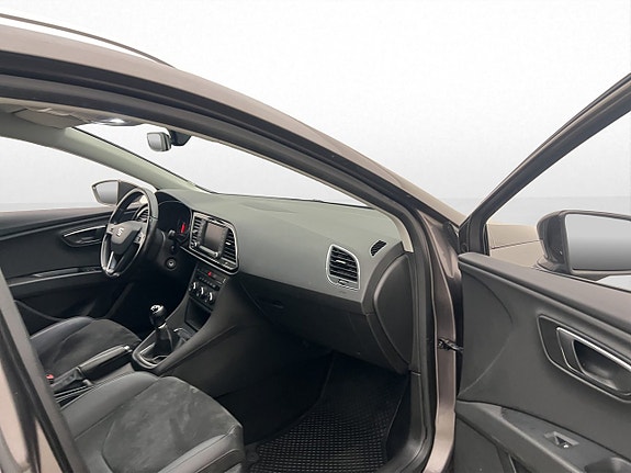 Seat Leon 15 of 28