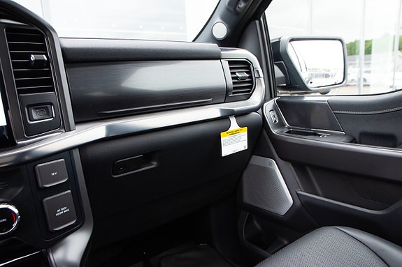 Ford F-150 20 of 24