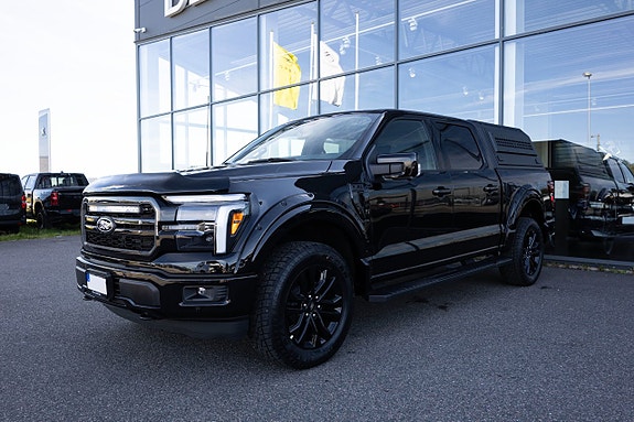 Ford F-150 2 of 24