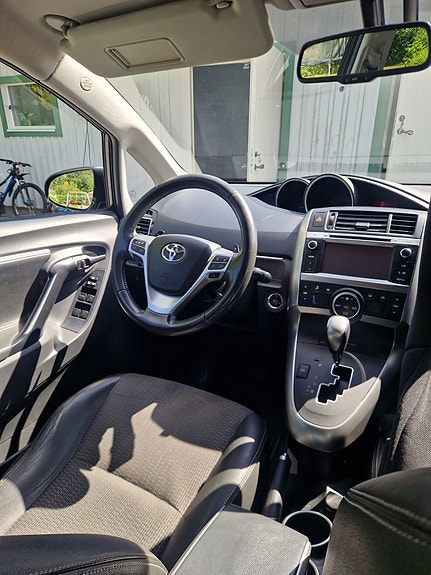 Toyota Verso 4 of 7