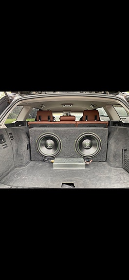 BMW 325d 4 of 4