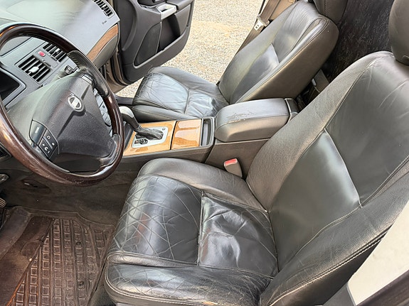Volvo XC90 28 of 30