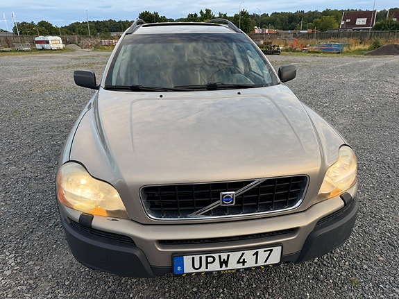 Volvo XC90 23 of 30
