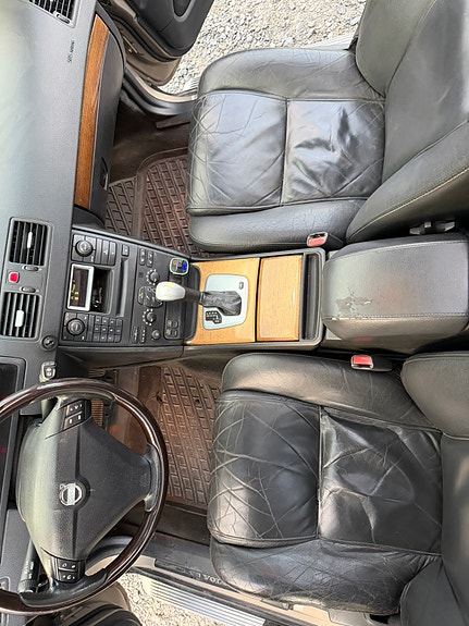 Volvo XC90 25 of 30