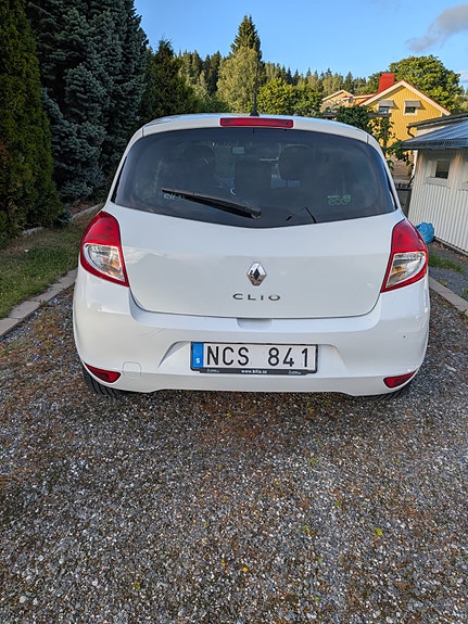 Renault Clio 2 of 7