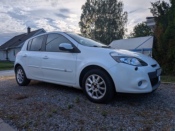 Renault Clio 3 of 7
