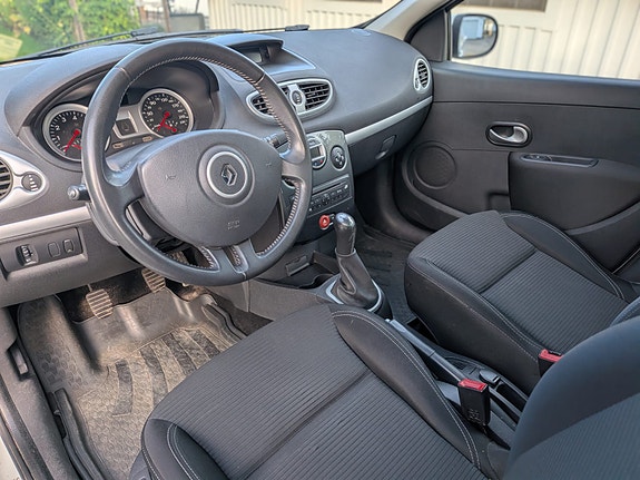 Renault Clio 7 of 7