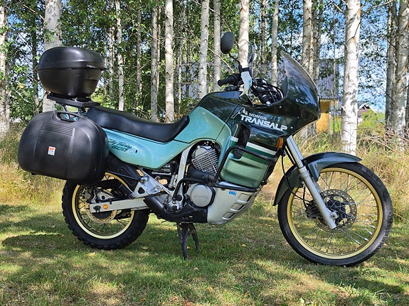 Honda XL600V Video 2 of 13
