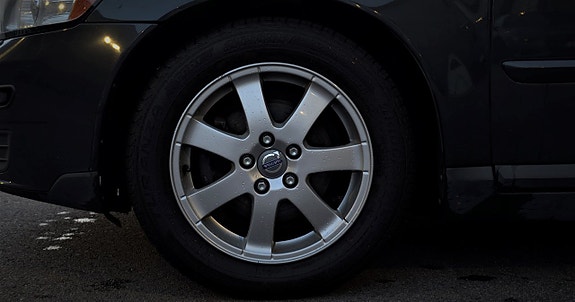 Volvo V50 7 of 16