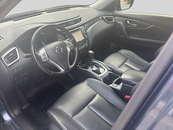 Nissan X-Trail 10 of 15
