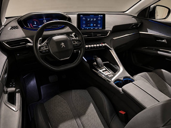 Peugeot 3008 6 of 8