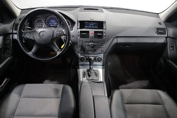 Mercedes-Benz C300 12 of 12