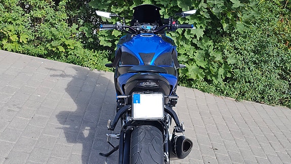 Suzuki GSX-S1000F 5 of 6