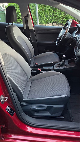 Seat Ibiza 5 of 8
