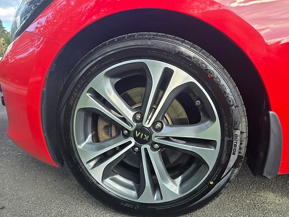 Kia Ceed 13 of 18
