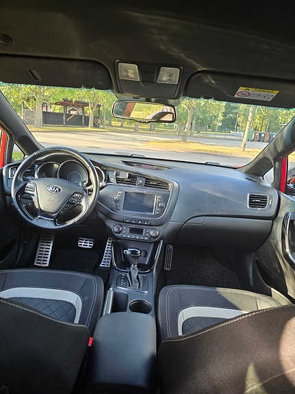 Kia Ceed 9 of 18