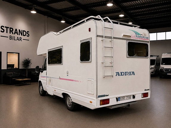 Fiat Ducato Adria Conversion 2.8 TDI /6 bälten /Ny kamrem /Dragkrok 3 of 16