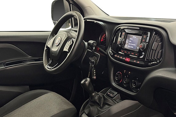 Fiat Doblo 16 of 23