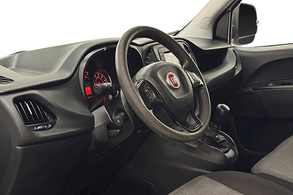Fiat Doblo 14 of 23