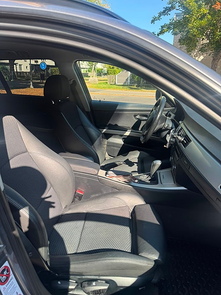 BMW 320d 12 of 12
