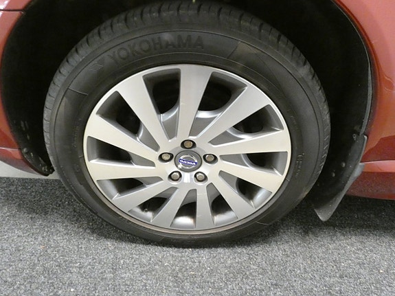 Volvo V70 11 of 11