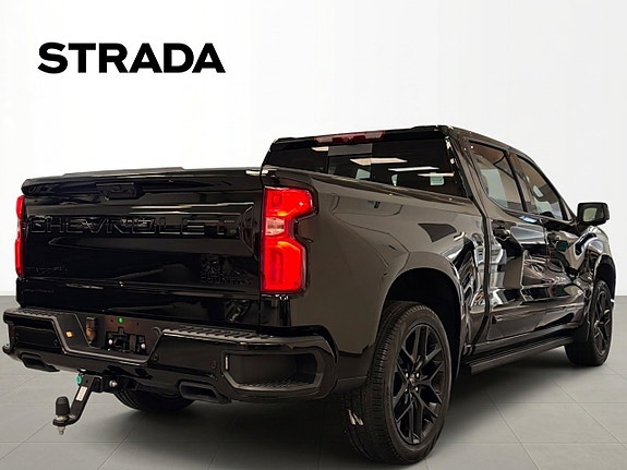 Chevrolet Silverado 1500 3 of 19