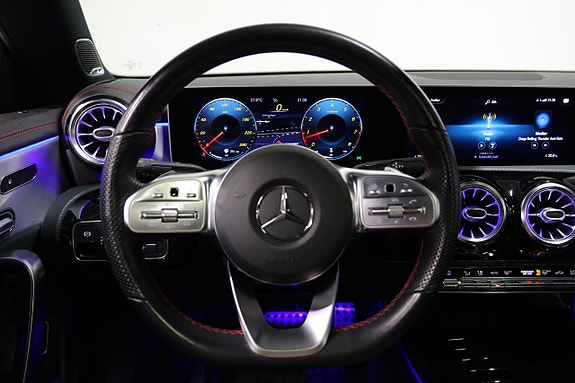 Mercedes-Benz CLA220 22 of 24