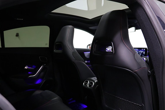 Mercedes-Benz CLA220 14 of 24