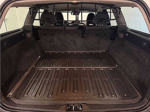 Volvo XC70 25 of 26
