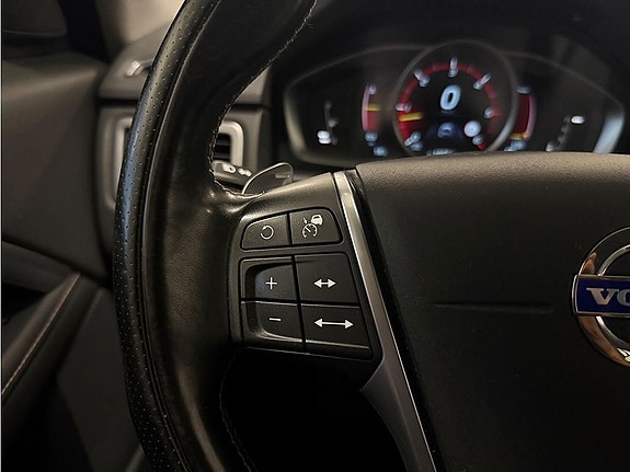 Volvo XC70 19 of 26