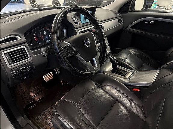 Volvo XC70 7 of 26