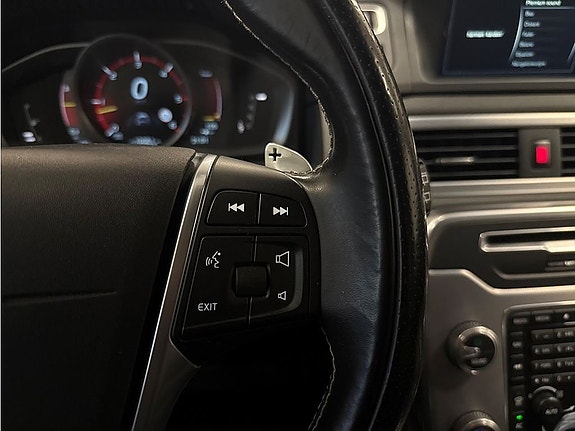 Volvo XC70 24 of 26