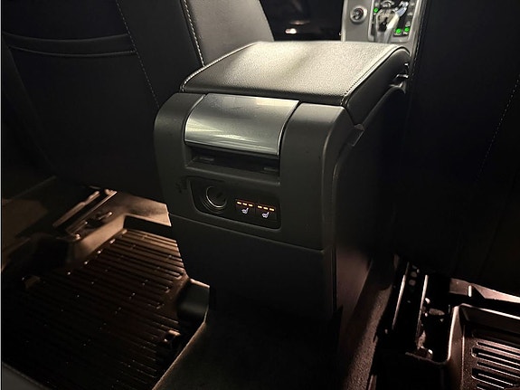 Volvo XC70 21 of 26