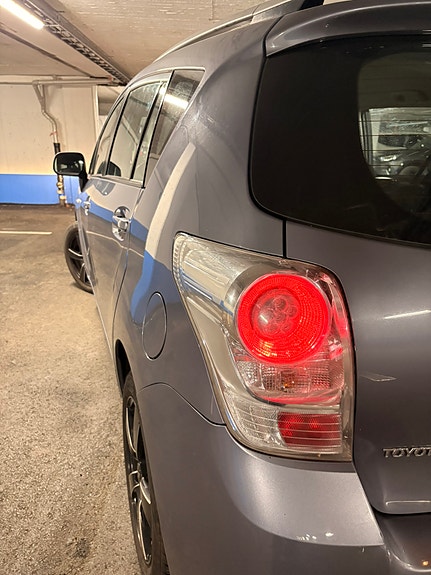 Toyota Verso 9 of 13