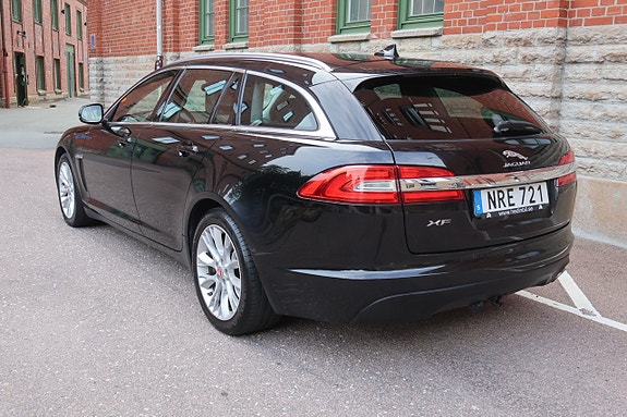 Jaguar XF 7 of 21