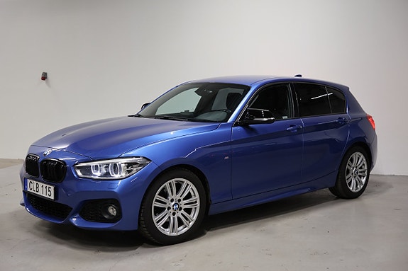 BMW 118i 2 of 22
