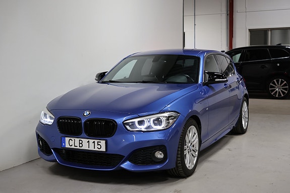 BMW 118i 3 of 22