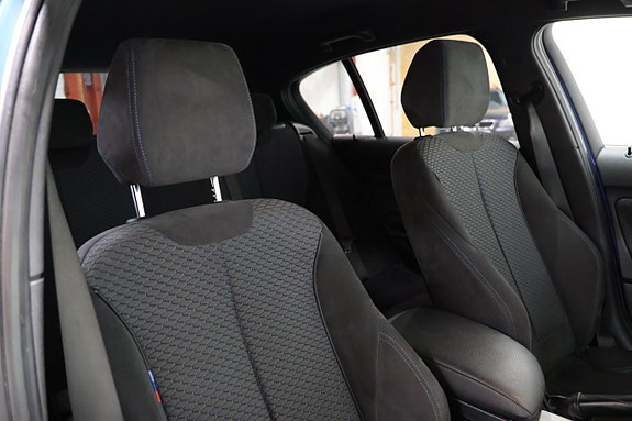 BMW 118i 14 of 22
