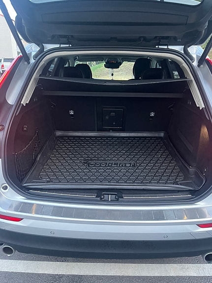 Volvo XC60 17 of 30
