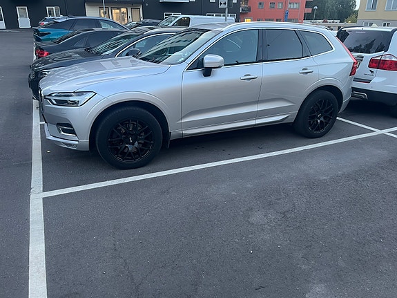 Volvo XC60 14 of 30