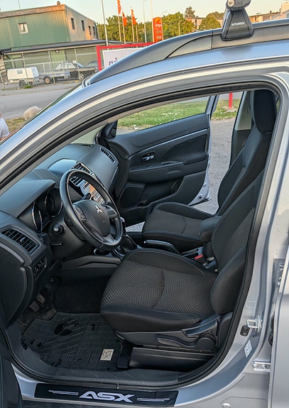 Mitsubishi ASX 4 of 8