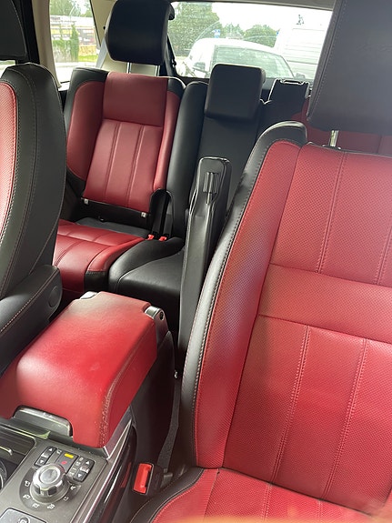 Land Rover Range Rover Sport 6 of 9