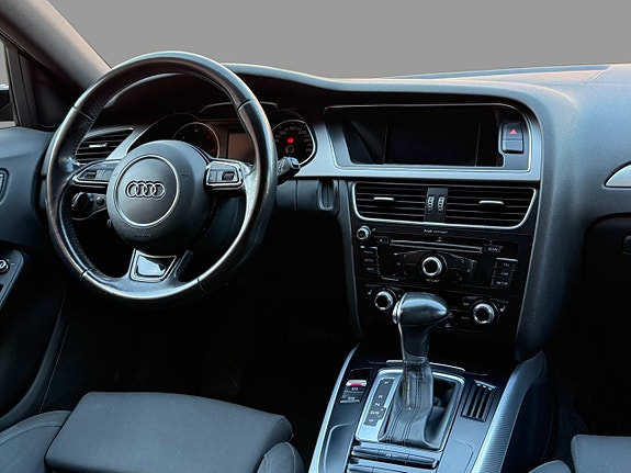 Audi A4 12 of 15