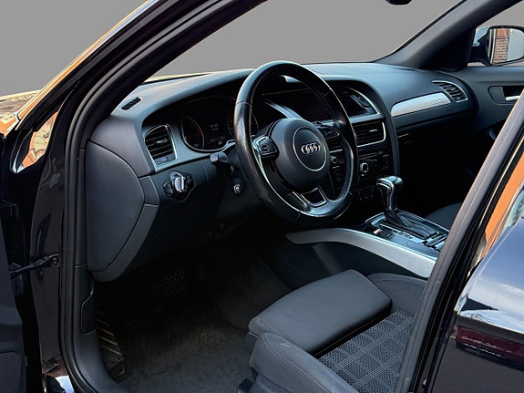 Audi A4 13 of 15