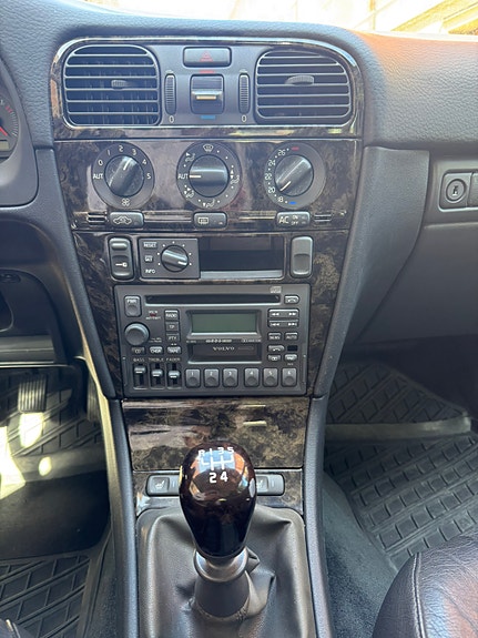 Volvo V40 4 of 7