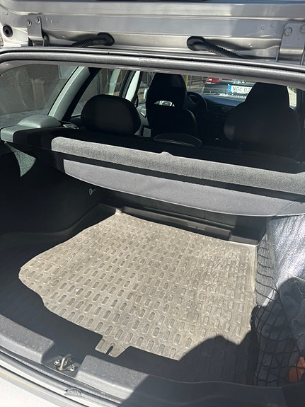 Volvo V40 6 of 7