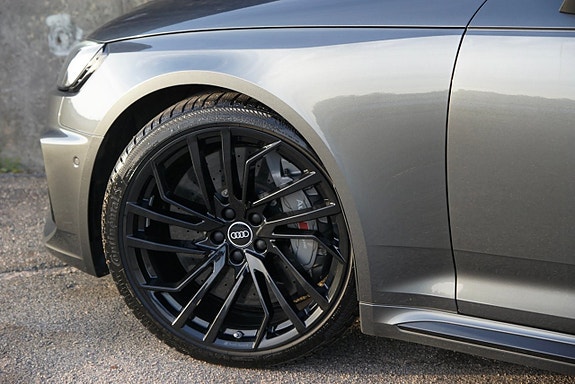 Audi RS4 7 of 30