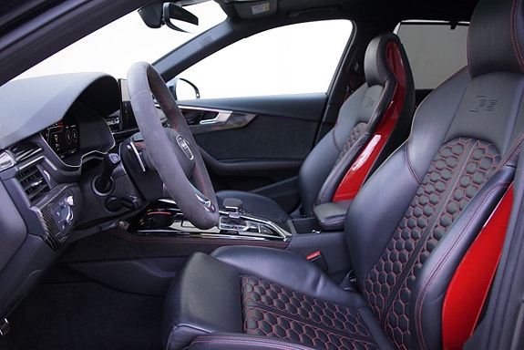 Audi RS4 16 of 30